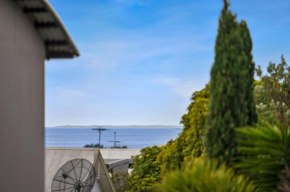 Cowrie Central Townhouse, Torquay